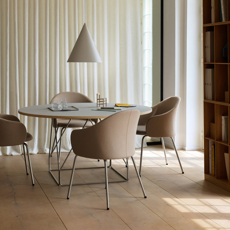 Gomo Armchair - Tube Base