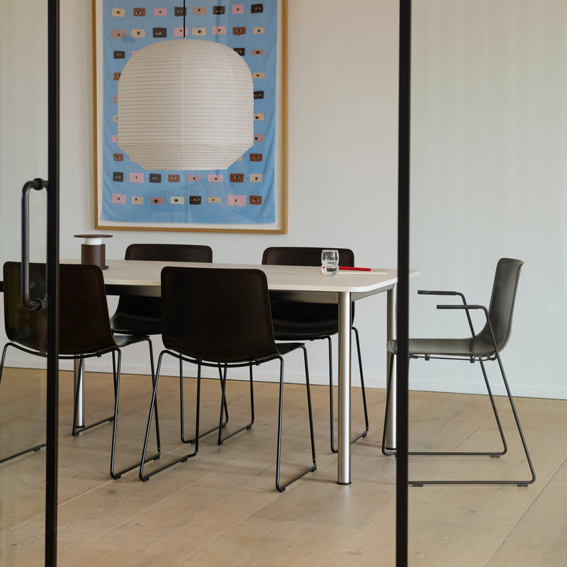 Pato Paper Armchair - Sledge Base - Stackable