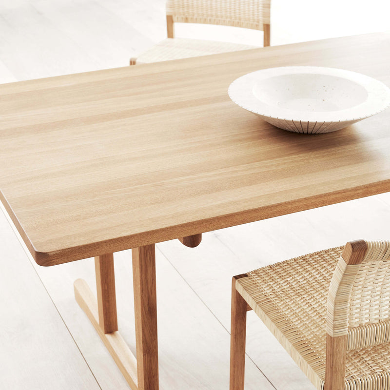Mogensen 6286 Dining Table