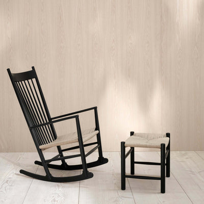 Wegner J16 Footstool