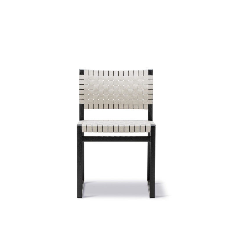 BM61 Chair - Linen Webbing