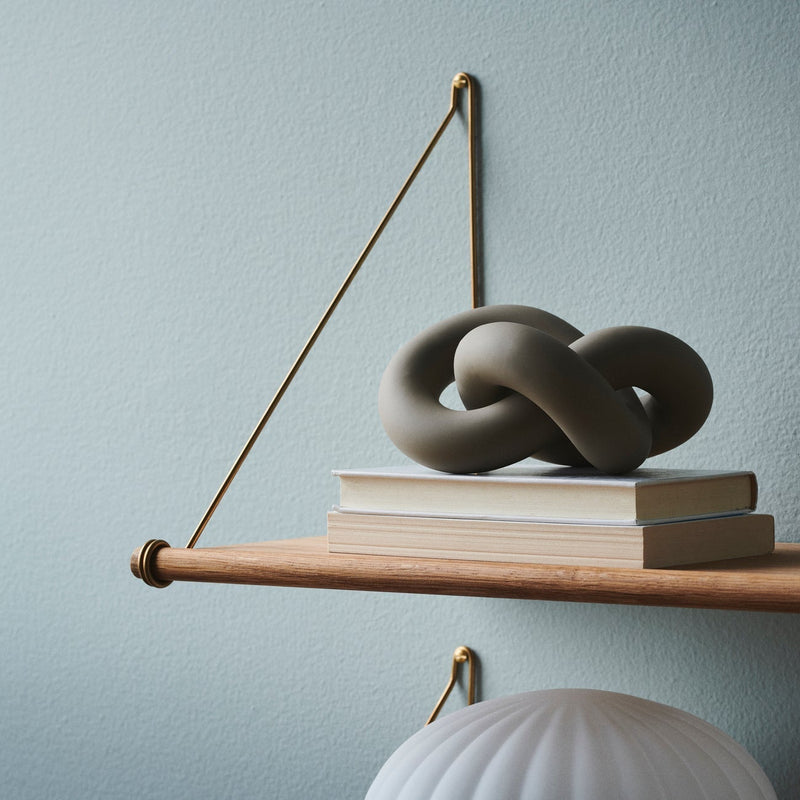 Loop Shelf